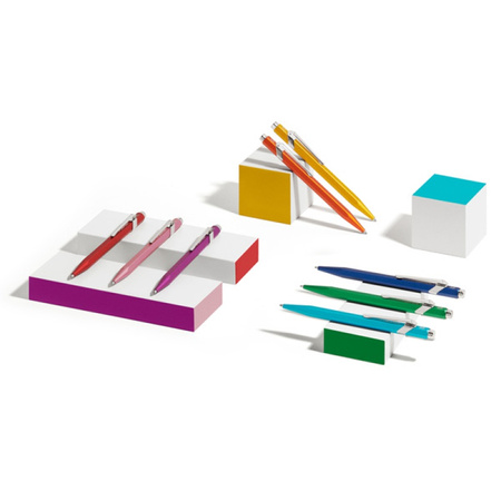 Długopis CARAN D'ACHE 849 Colormat-X, M, w pudełku, różowy